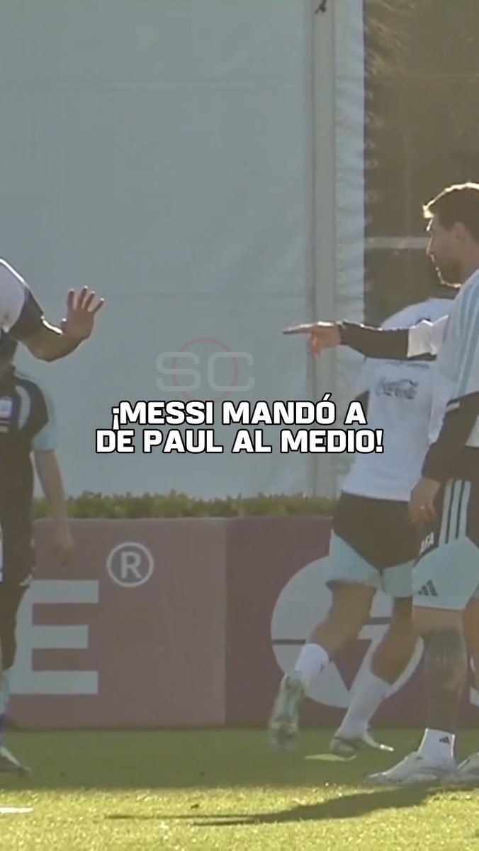 Ni a De Paul lo perdona... ¡Messi frenó todo y mandó a Rodri al centro del loco/rondo! 😂🤣