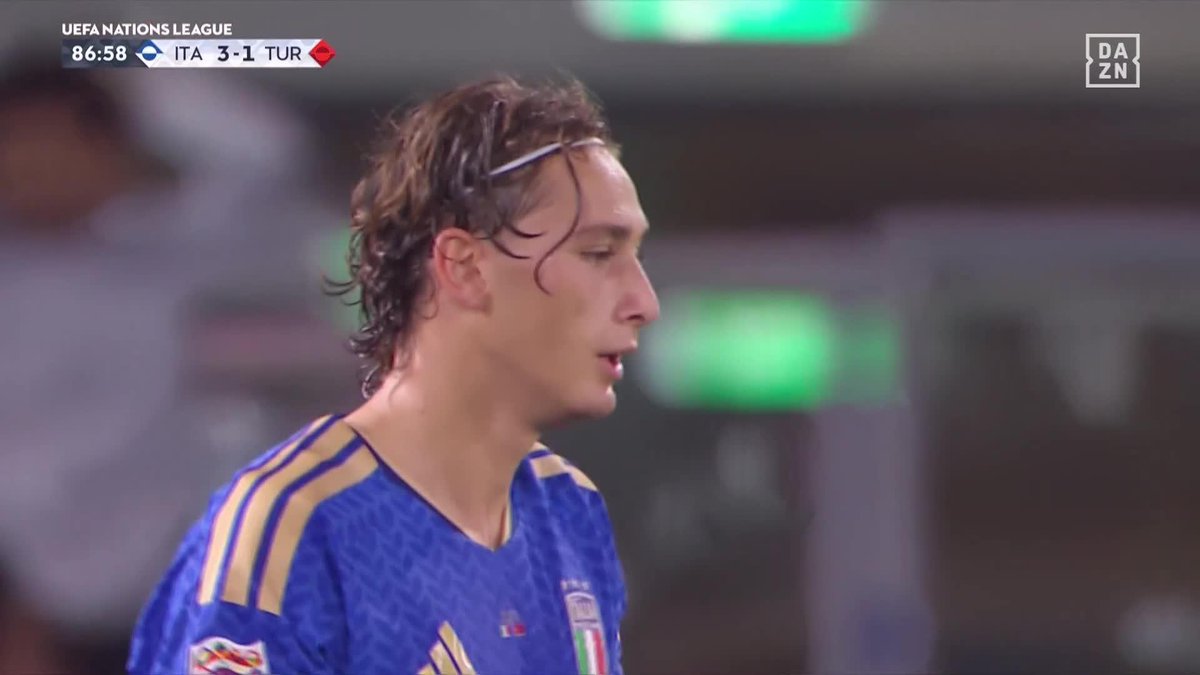 仕上げはアズーリのエース ワンタッチでコースを変える嗅覚⚡️ 🇮🇹エスポージト 代表通算7ゴール目 📺UEFAネーションズリーグ 🆚イタリア×トルコ #だったらDAZN