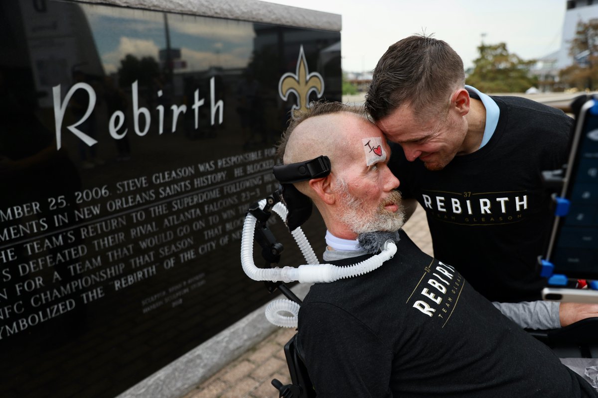 Steve Gleason's block of Michael Koenen's punt helped change the energy around the #Saints forever ⚜️ 20 years later, Gleason and Koenen reunited at the statue commemorating the iconic play 📺: #ATLvsNO on ESPN