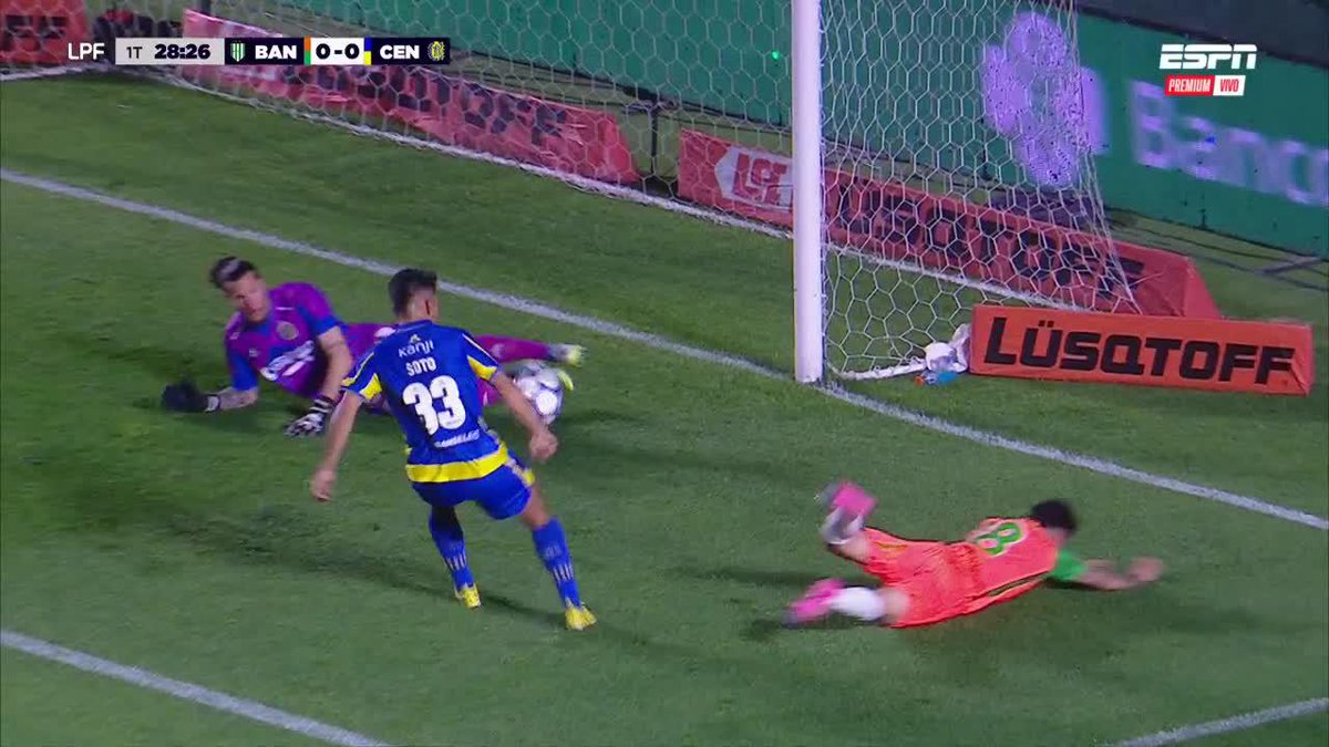 🇦🇷⚠️ TODO BANFIELD RECLAMÓ MANO DE ALEXIS SOTO EN ESTA JUGADA. ¿Opiniones? 👀