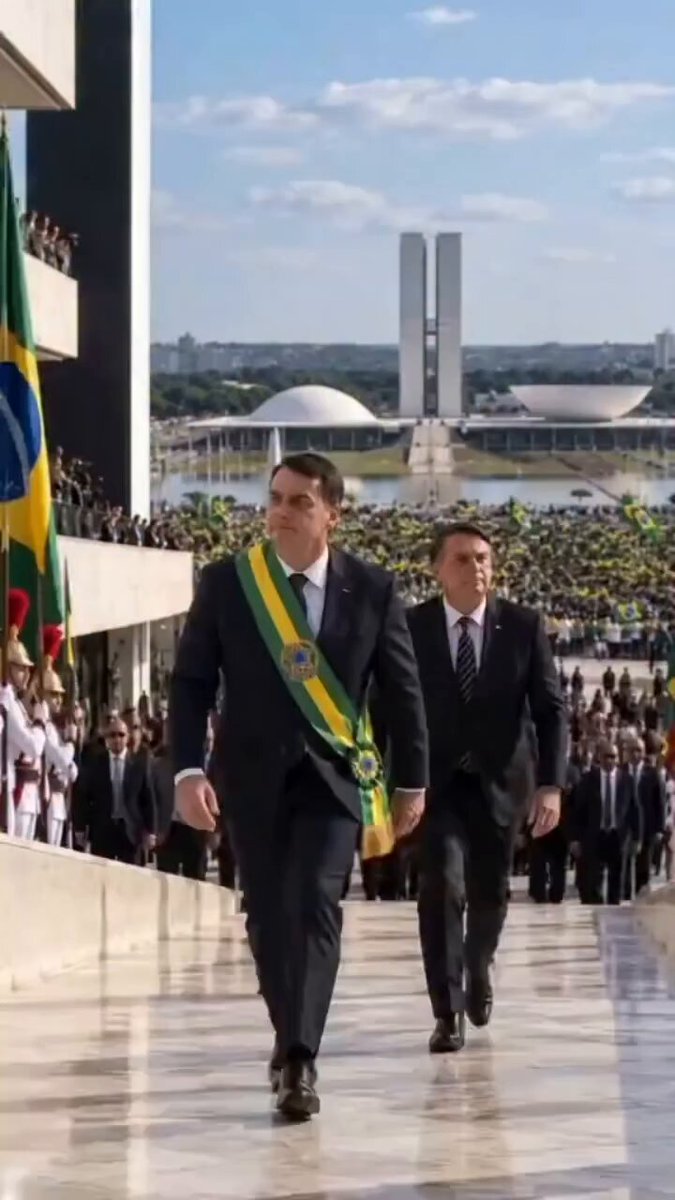 Está acontecendo