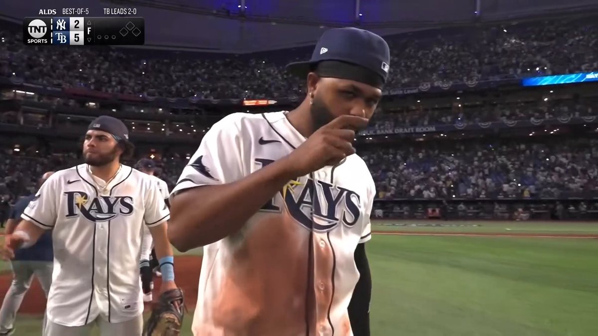 TAMPA BAY IS ROCKIN' 🔥 The Rays take a 2-0 lead in the ALDS!