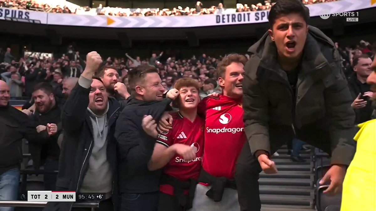 4️⃣ days until Manchester United play football again 🗓️ #MUFC