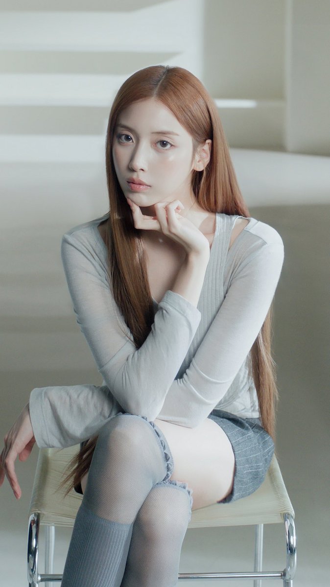 공기처럼 가볍게, 3초 만에 속 깊게 졸음이 쏟아져도😴 3초 만에 속보습 채워주는 크림미스트로 나이트 스킨케어 마무리하기🌃 #irecipe #아이레시피 #NMIXX #JIWOO #지우