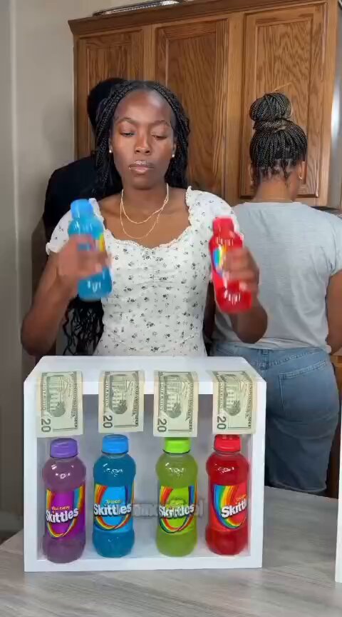 Matching boths challenge game family .