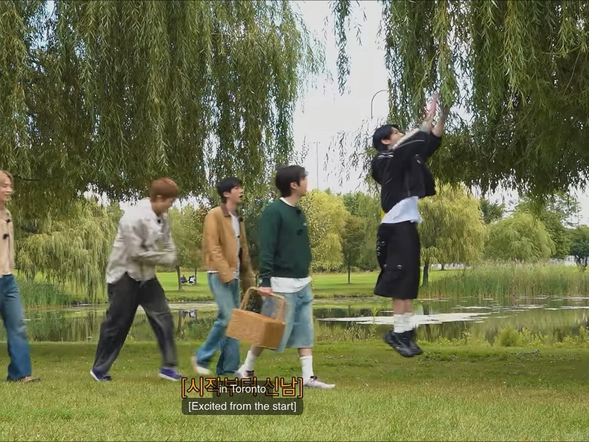 🐹: jungkook, walk nicely. nice and calm 🐰: i don’t want to 😌 🐰: *dance break*