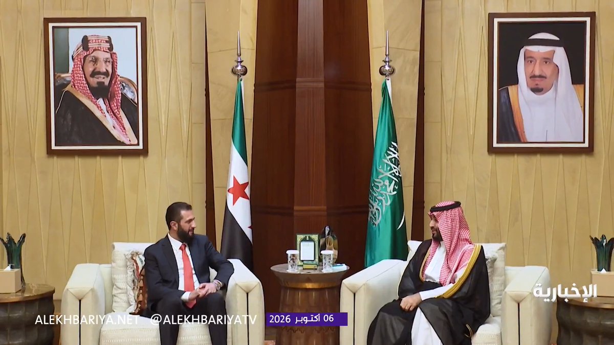ولي العهد السعودي الامير محمد بن سلمان يستقبل الرئيس السوري السيد احمد الشرع في الرياض