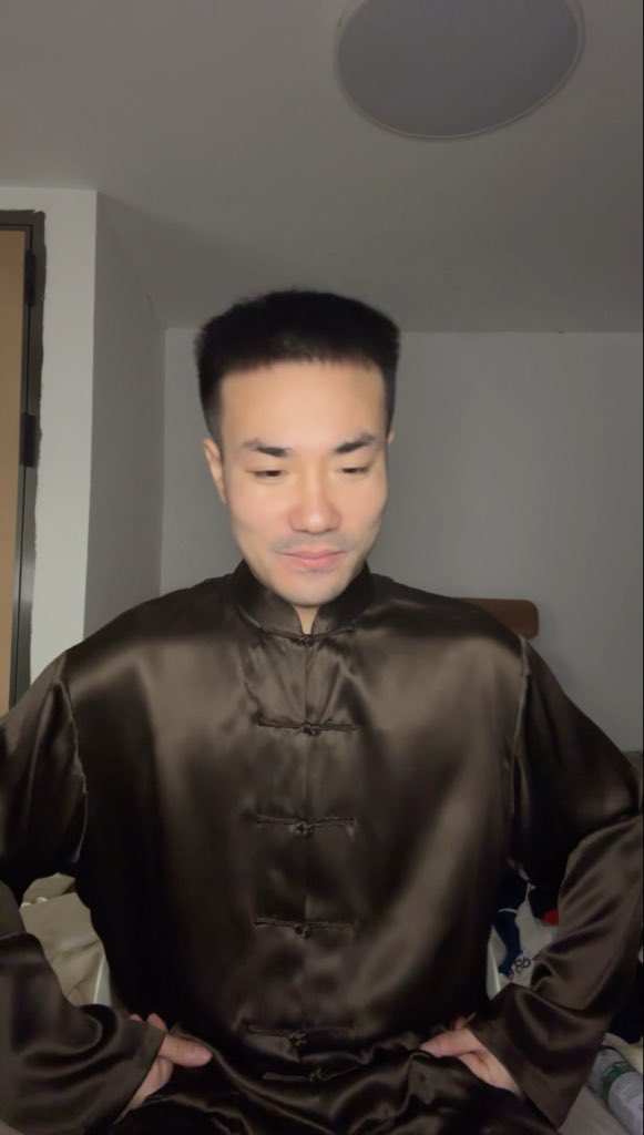Metallic coffee in my live streaming