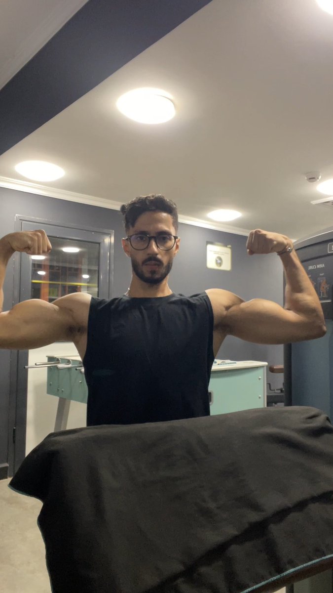 What do you think ? I need more 😭🤣 My snap ⤵️