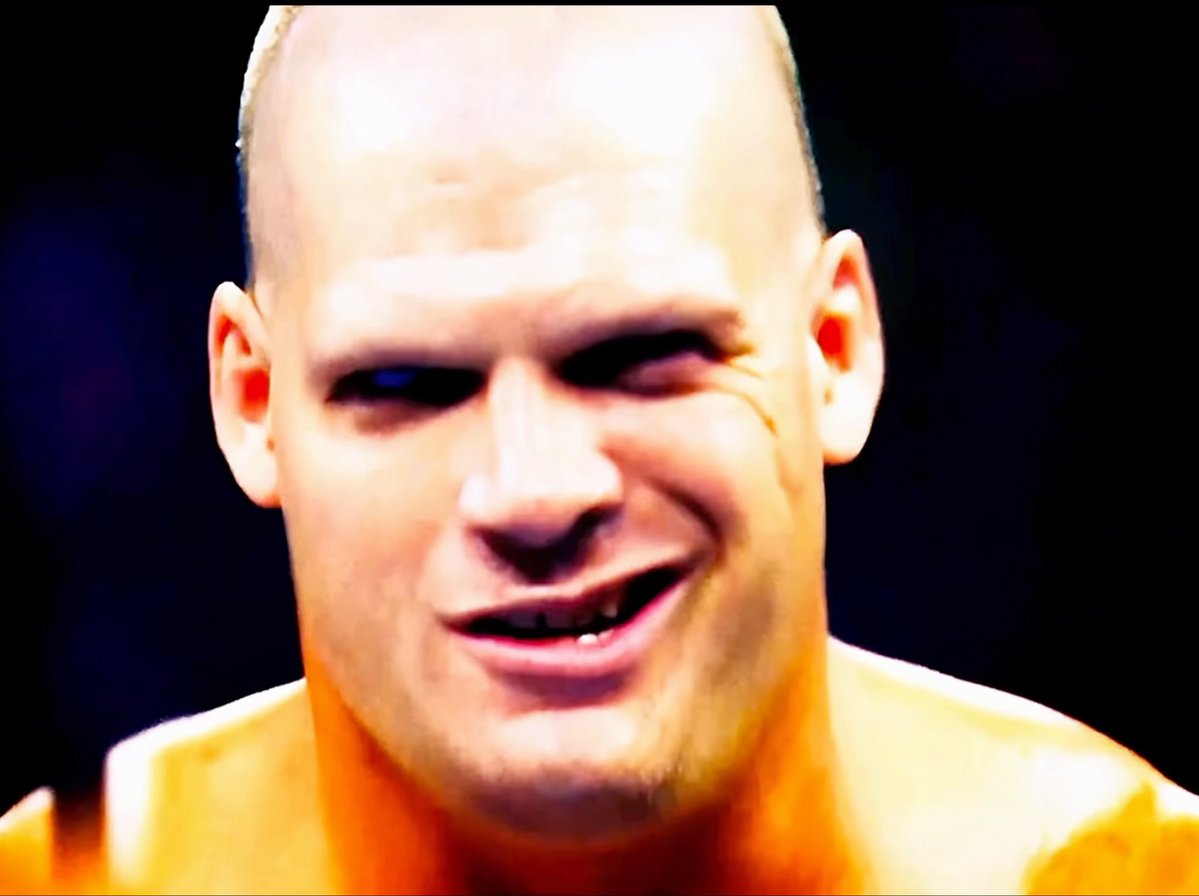 Never forget Kane’s un-used Theme Song Chevelle - "The Red" In 2008, there were rumors he was gonna use this song after he stopped using "Slow Chemical" 🔥 It was used for his Hall Of Fame video instead.