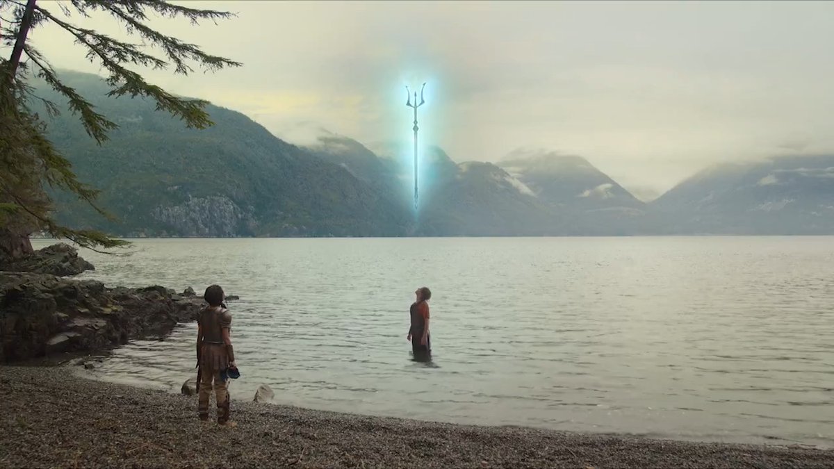 Percy Jackson, filho de Poseidon. 🌊🔱 As 2 temporadas de Percy Jackson e os Olimpianos já estão disponíveis.