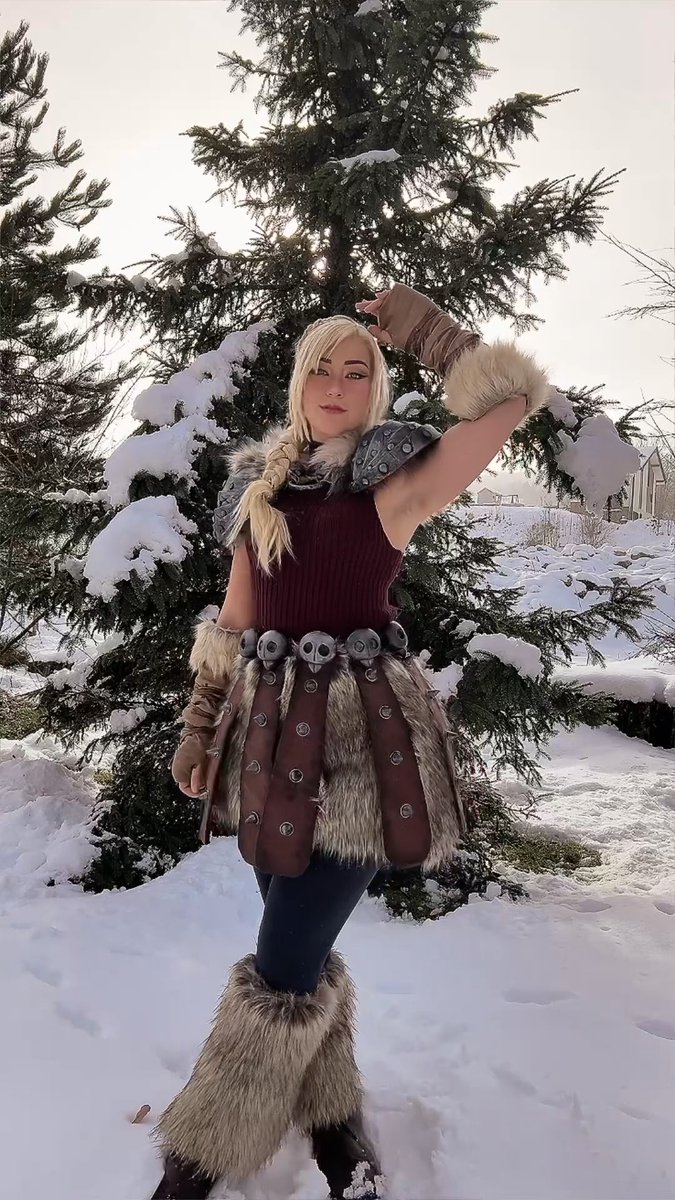 Astrid Hofferson from How to train your Dragon! 🥰