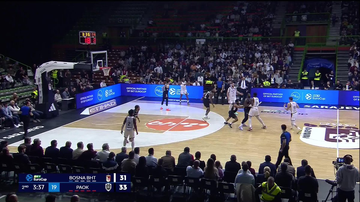 🏀 PAOK, deplasmanda Bosna'yı 75-72 mağlup ederek gruptaki 2. galibiyetini aldı. ⚫️ Cedi Osman 17 sayı 7 ribaund 3 top çalma 🇹🇷 ⚫️ Tyree 14 sayı 4 ribaund ⚫️ Foster 11 sayı 5 ribaund ⚫️ Hudgins 10 sayı 2 asist ⚫️ Moore 8 sayı 3 ribaund