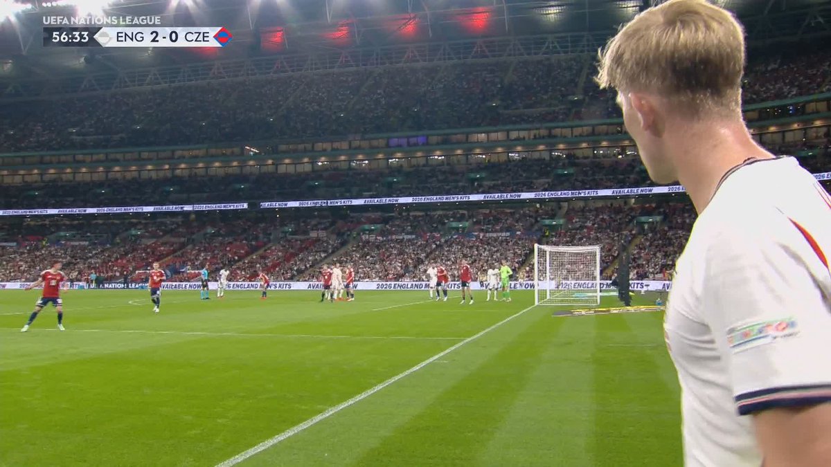 Hall ➡️ Kane! The Newcastle fullback swings in the corner and it's the England captain who rises highest to head home 💥
