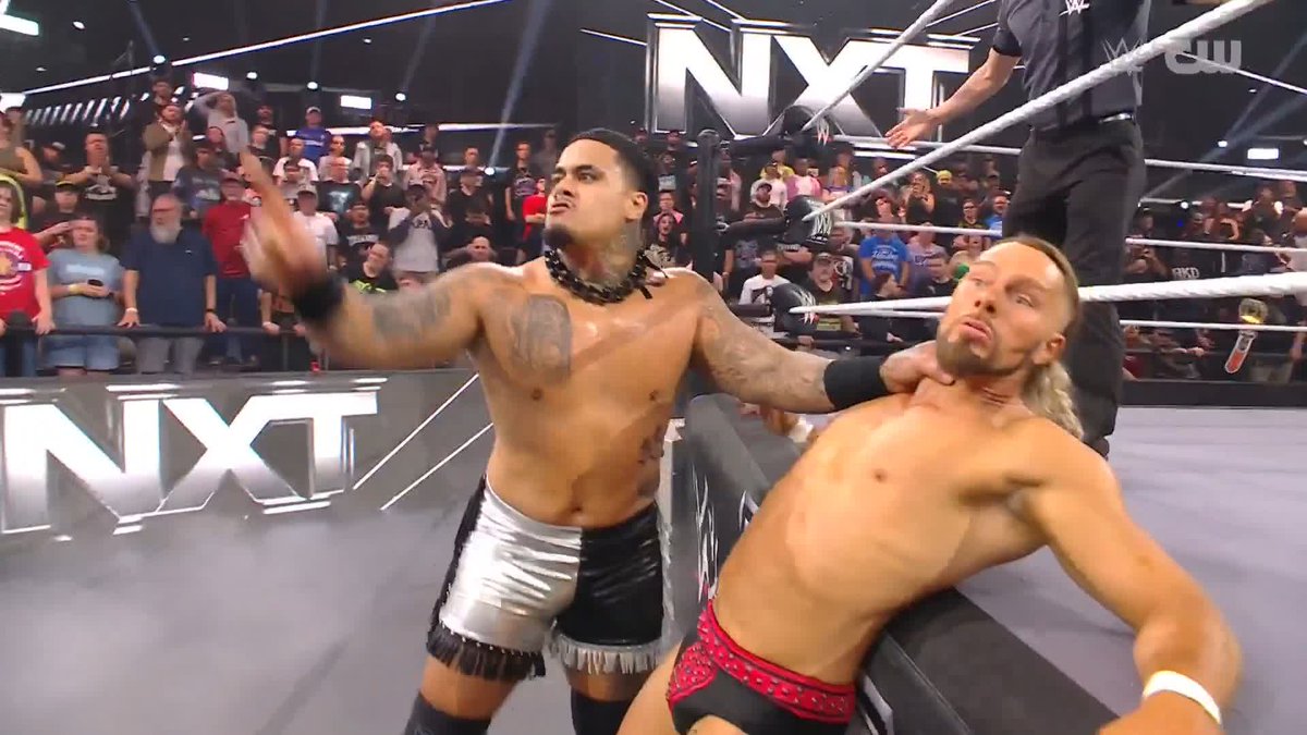 Zilla is wasting NO TIME tonight! 🔥 @ZillaFatu
