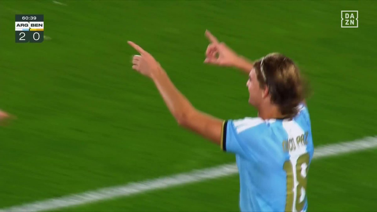 エモすぎる時代の継承 🇦🇷メッシから🇦🇷ニコ パスへ 物語性溢れる新旧ホットラインが炸裂🔥 ⚽️メッシ代表引退試合 🆚アルゼンチン vs ベナン 📺#DAZN で独占ライブ配信中