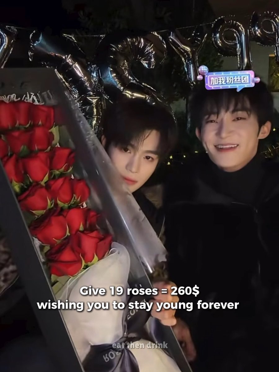 He even sent fans red envelopes worth 520 CNY 🧧😭 520 = “I love you” for LiangZai!! 💀🩵 Bro might’ve spent like 5K USD in ONE night… 💸 Sir, are you secretly a CEO?!😌 #thelastoath #chenminghao #chenliang