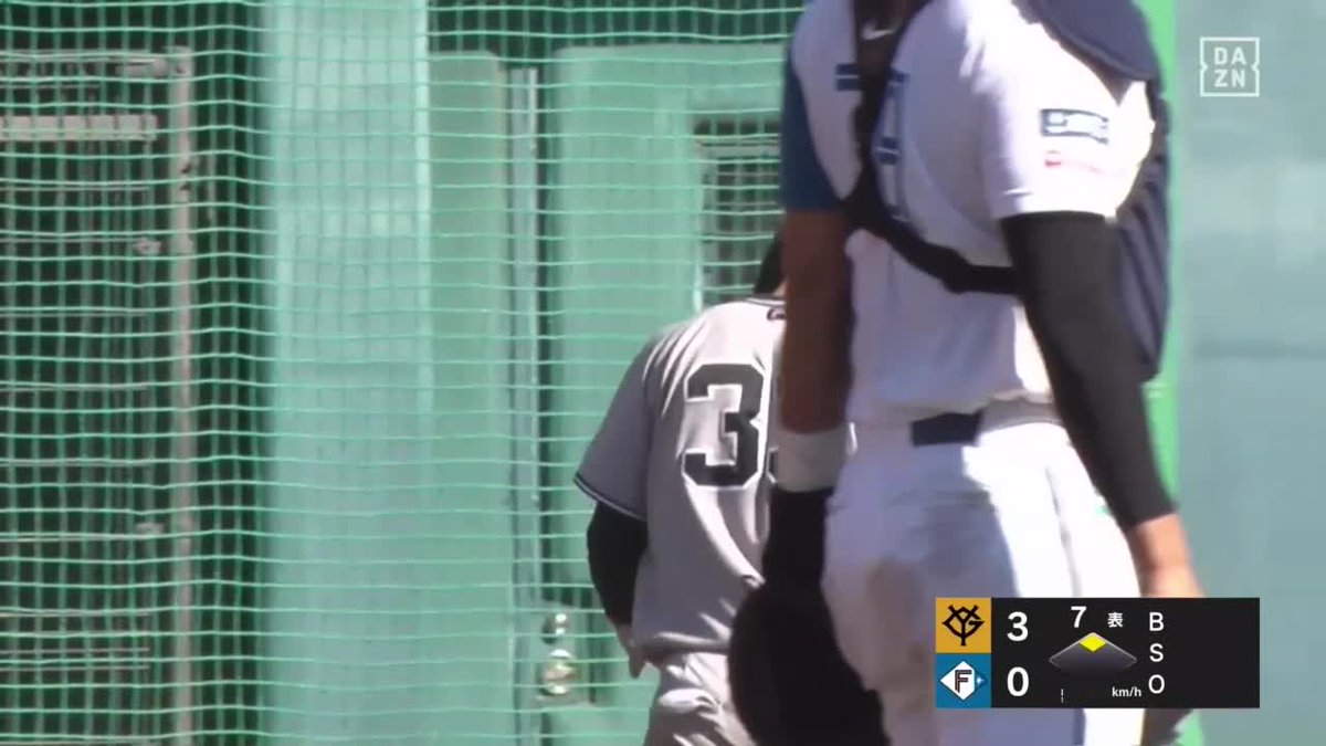 チャンスに強い✊ 荒巻悠 逆方向へのタイムリー！ 本日2安打2打点！ ⚾️日本ハム×巨人（フェニックス・リーグ） #ジャイアンツ #だったらDAZN #イージースポーツ