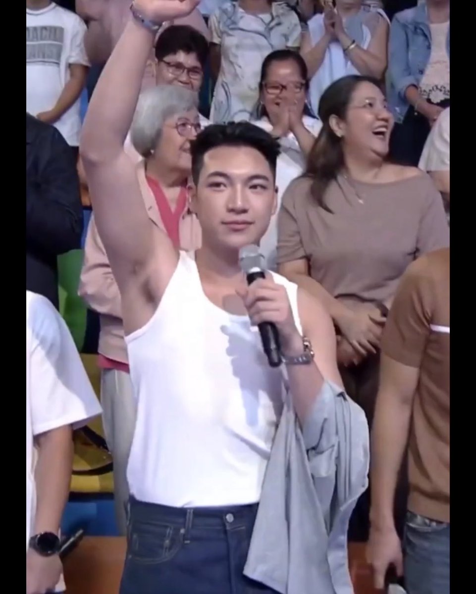 “may pa baktong” 😆🥵 #DARREN Darren