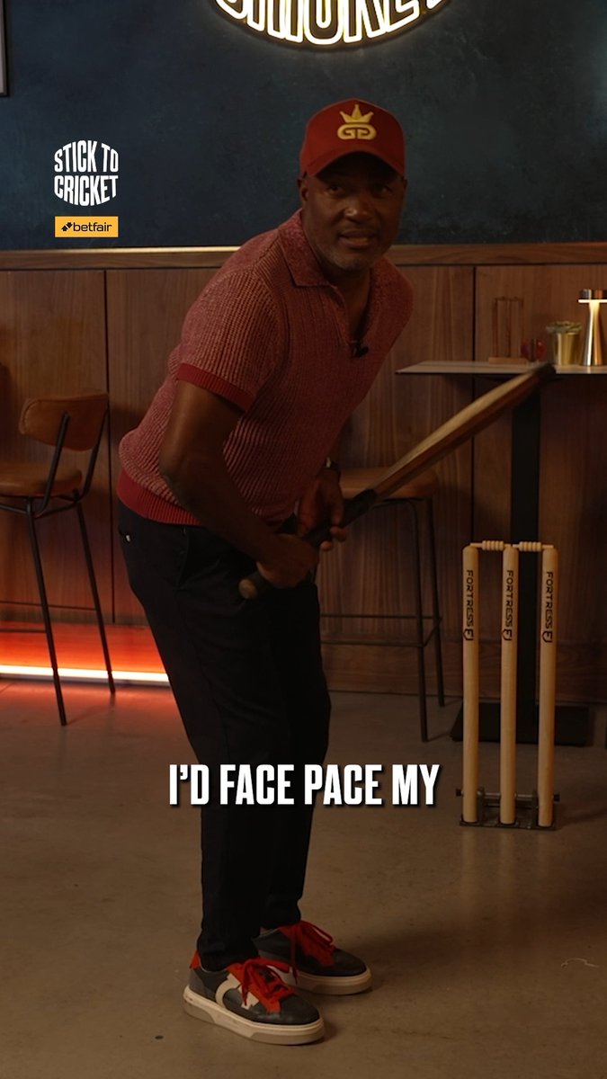 "My body movement was very important." 🔥 A batting masterclass from the legendary Brian Lara. 🤩