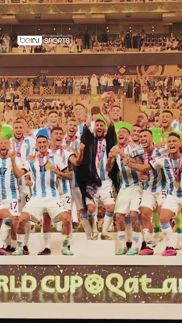 في وداع يختصر مسيرة أسطورية.. ليونيل ميسي يكتب الفصل الأخير بقميص الأرجنتين 🇦🇷💔 نهاية رحلة صنعت المجد.. واسم سيبقى خالدًا في تاريخ كرة القدم 👑 #ميسي #الأرجنتين