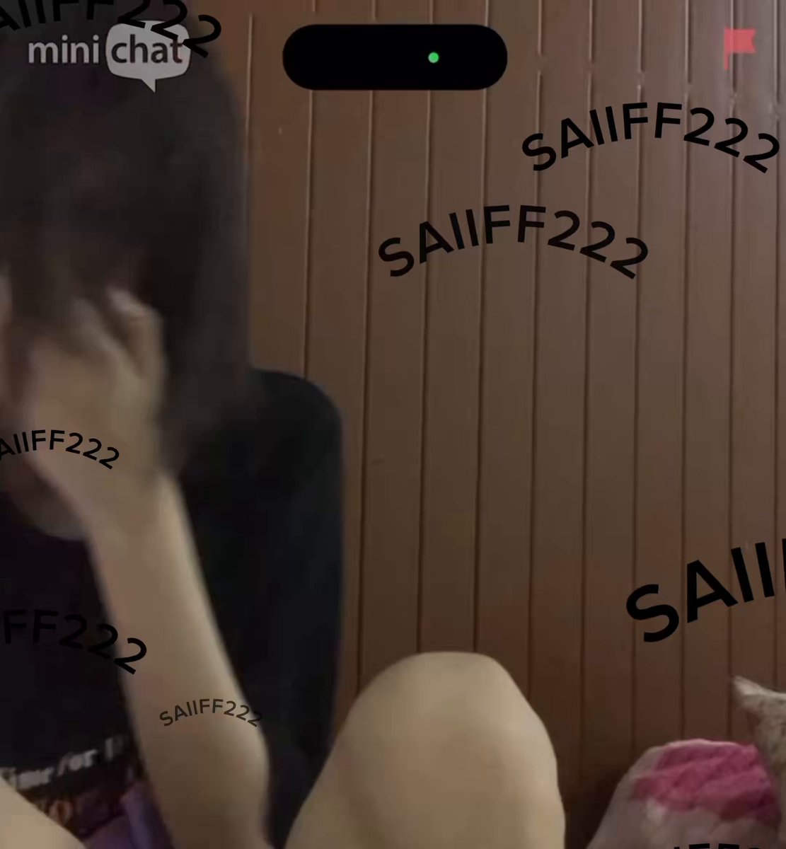 فطفوطة ميني شات العاهره تعود لكم😋🤣 نبذه من قناه الاشترك بقية المقاطع كاملة حصريه متوفره بقناتي 👀