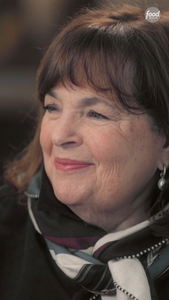 Why is the screen so blurry? 🥹 Ina and Jeffrey Garten share the sweet story of how it was love at first sight ❤️ Tune in to an all-new episode of #BeMyGuest Saturday at 12|11c!