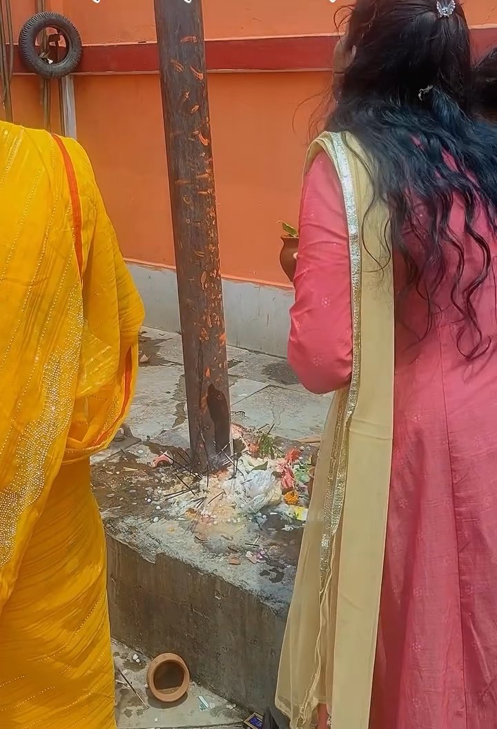 If Biharis can worship a light pole, they can definitely elect a 4th fail CM too… India is great🫡