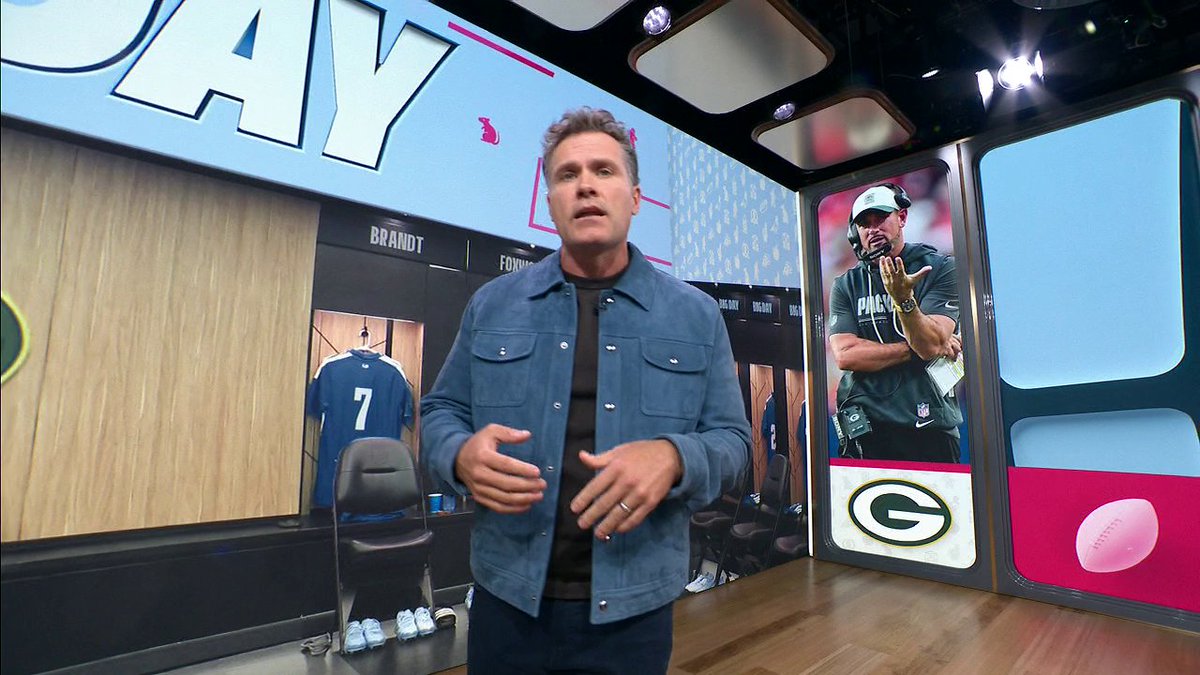 You know what time it is 😤 Kyle Brandt with a pep talk for the Packers ahead of their rivalry matchup against the Bears 👀