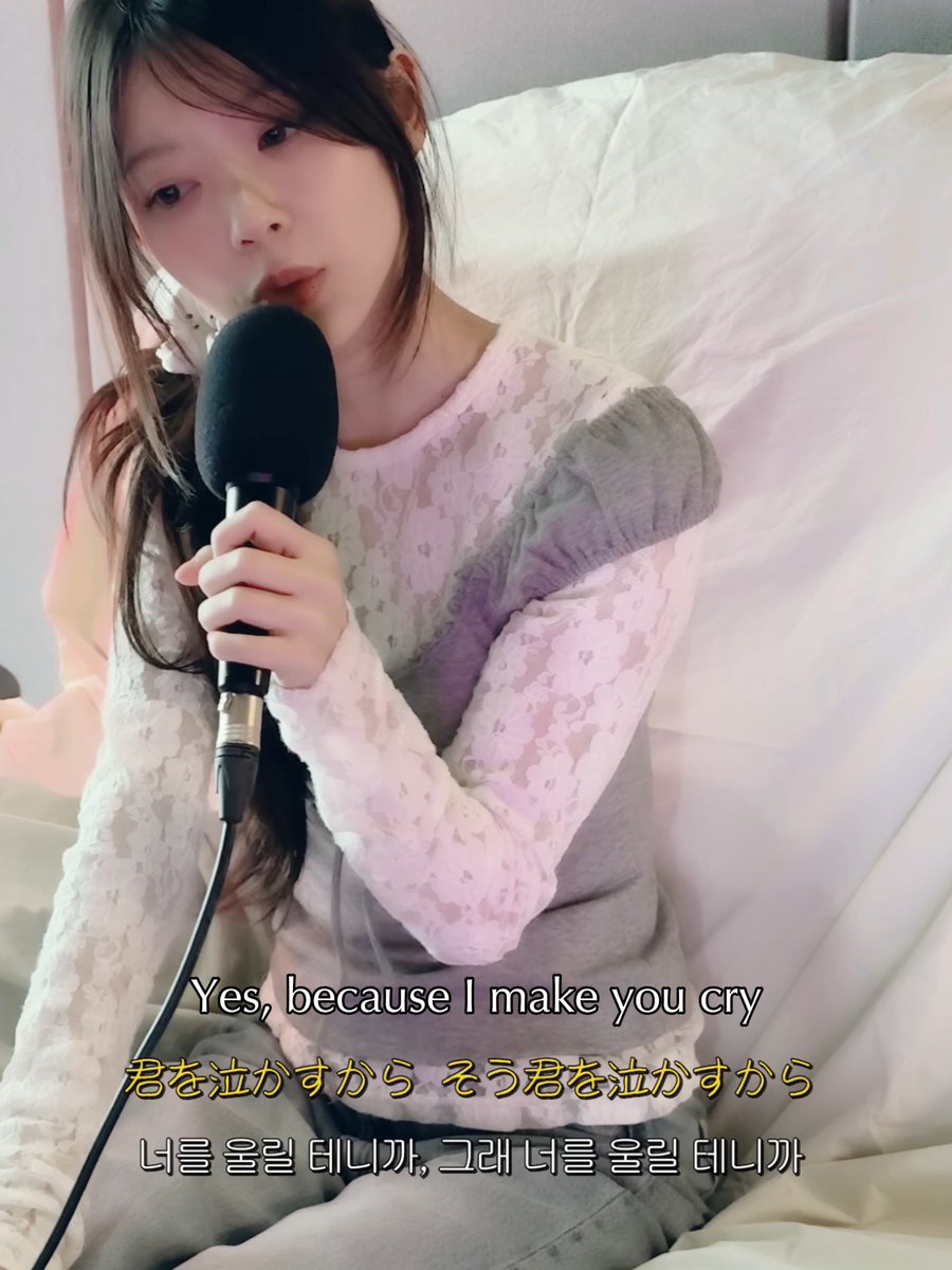 the lyrics combined with her voice here made me really emotional... 🥹 moka, I hope you're having the most amazing birthday 💌