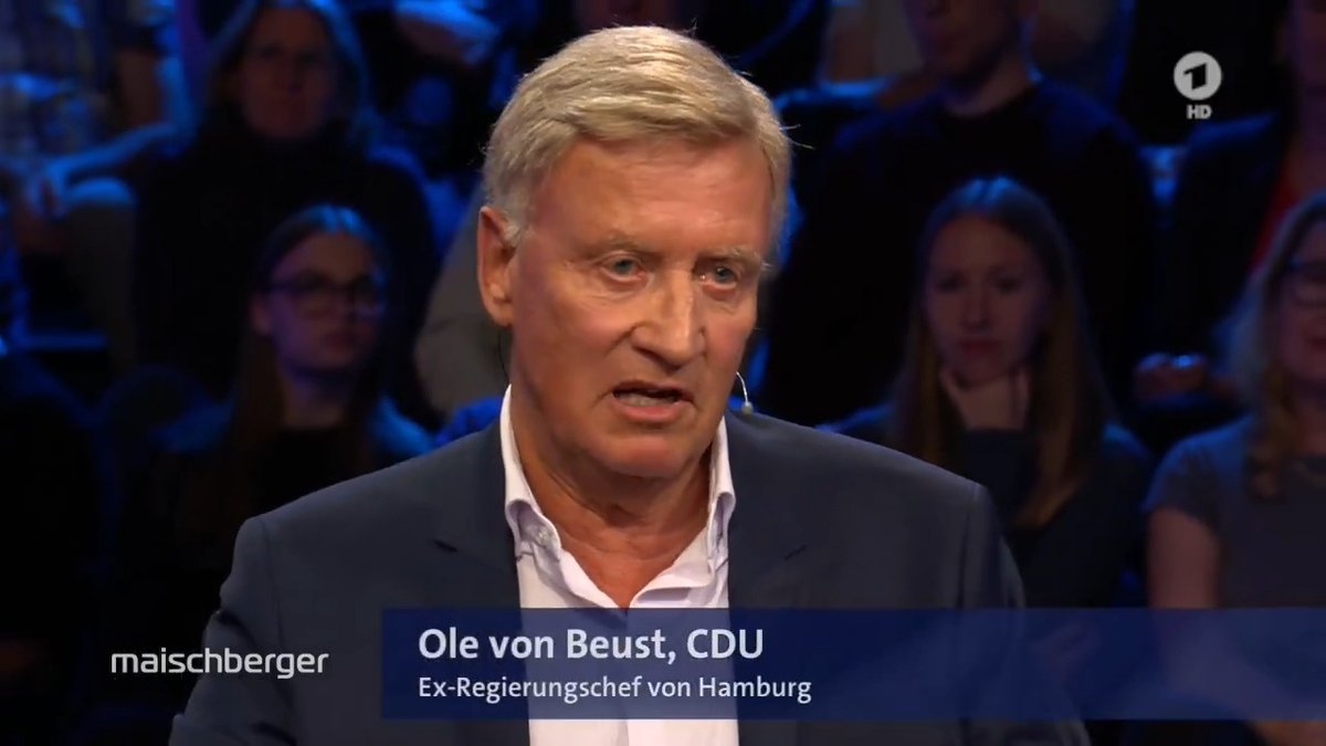 „Ich glaube, wir drängen die AfD in eine Märtyrerrolle rein, wenn wir bestimmte Dinge problematisieren, die aber zwischen uns selbstverständlich sind”, so Ole von Beust. Man müsse die #AfD inhaltlich bekämpfen, „sich an diesen Formalien hochzuziehen, bringt wenig”. #maischberger