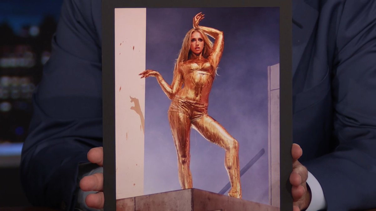 .Tate McRae says the gold in her Lollapalooza performance was “like Nickelodeon slime” 😭 #FallonTonight