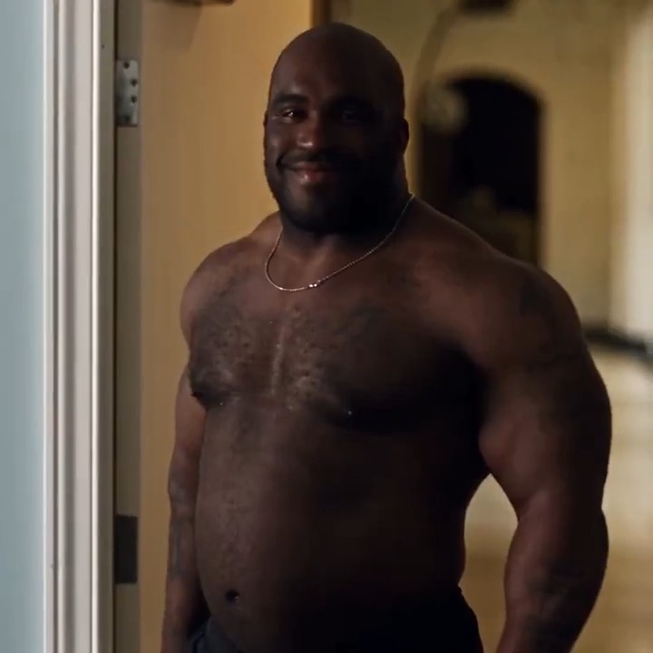 Why be a superhero when you can just be built like a Greek god with 0.001s reaction time? 🔥 Who is this legendary beefcake? 🔥💪