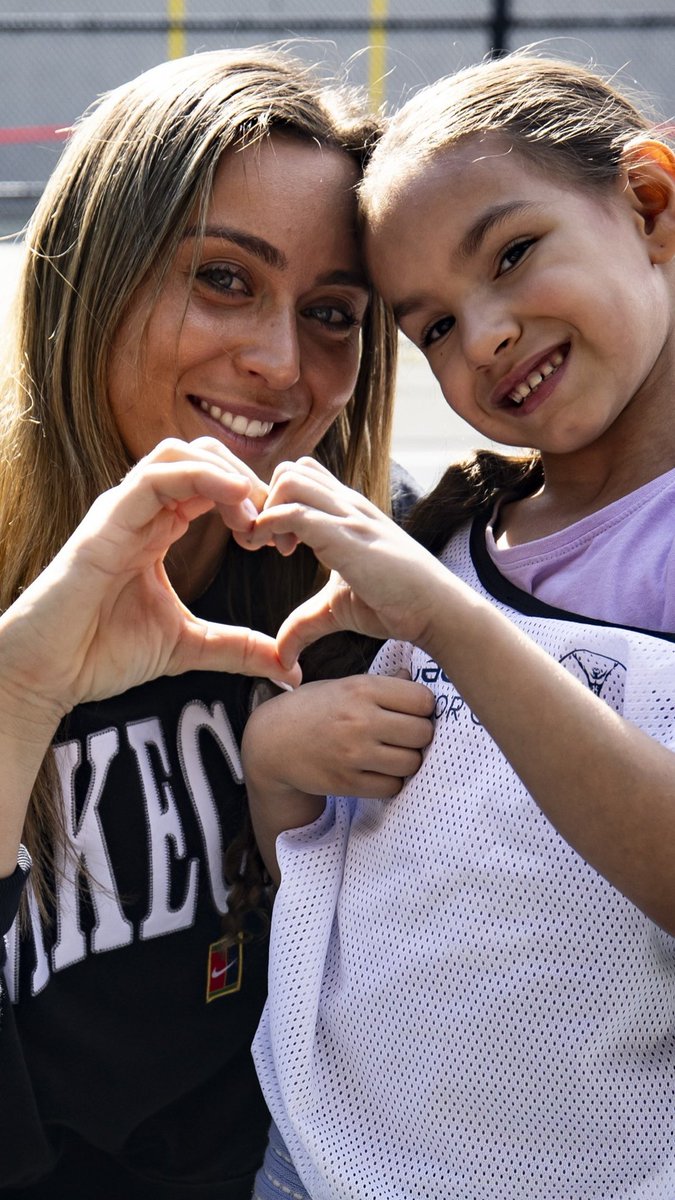 Inspiration. Resilience. Giving back. 🫶 Proud to announce Spanish tennis star Paula Badosa as a new Laureus Ambassador. Welcome to Laureus 💙 #SportUnitesUs | #SportforGood