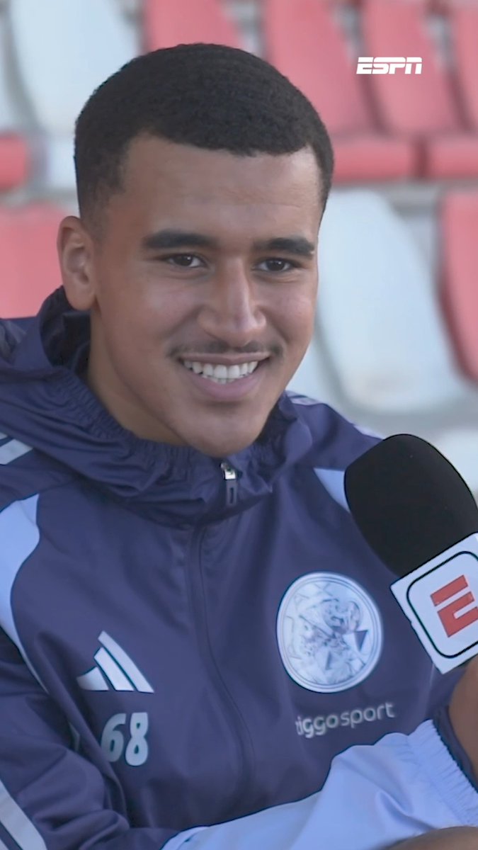 Een potje UNO brak het ijs voor Ouazane bij Marokko 🇲🇦🃏 "Dat zijn momenten die je niet gaat vergeten."