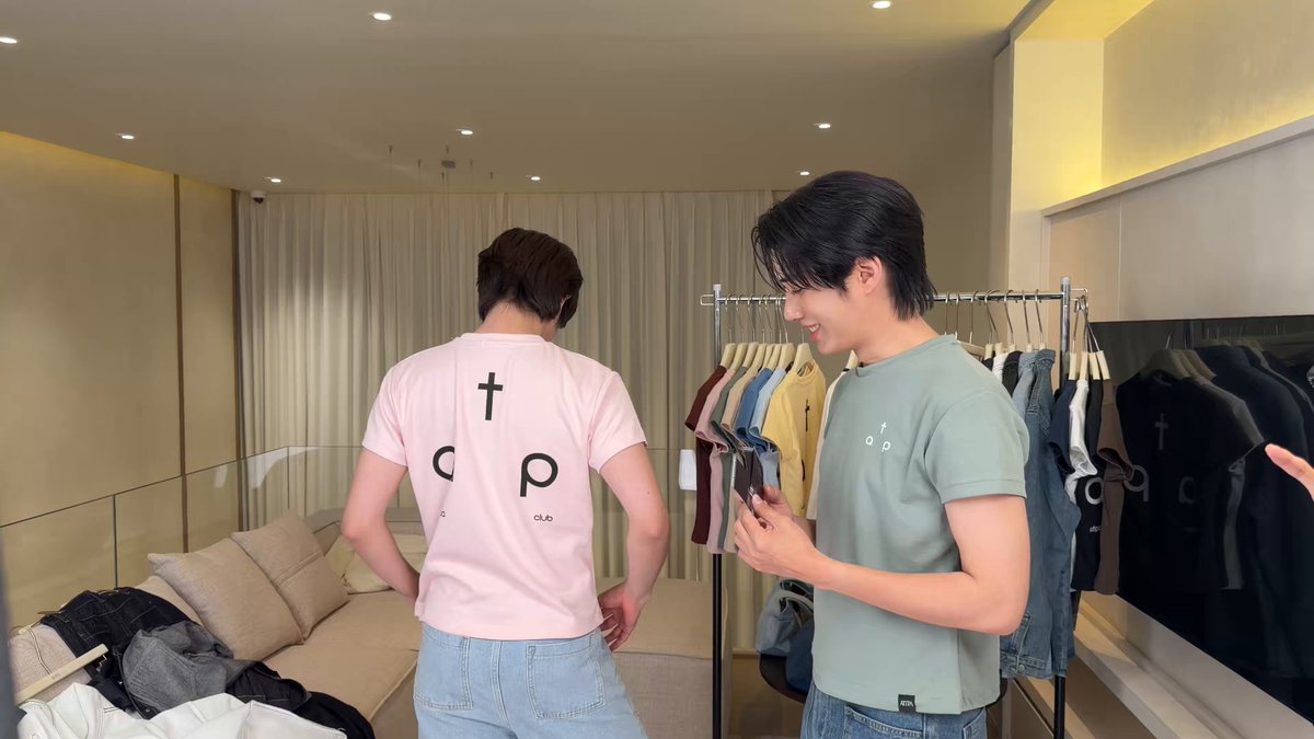 ขอขอบคุณ Atipashopofficial ที่ให้เกียรติ “เติ้ล” TLE.MTM และ “เฟิร์สวัน” FirstOne ได้มาร่วม Live พูดคุยและทำกิจกรรมสนุก ๆ ในวันนี้นะคะ 🥰 ขอขอบคุณแฟน ๆ ที่ติดตามรับชม Live และส่งกำลังใจมาให้ทั้งสองคนด้วยนะคะ 🫶🏻✨️ #atipaxtlefirstone #atipashop