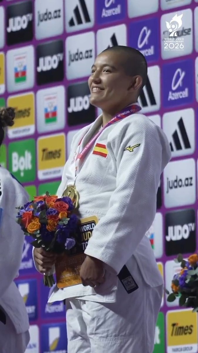 HISTORIA DEL JUDO ESPAÑOL. Ai Tsunoda 🇪🇸 perdió el bronce olímpico en París 2024 ante la austriaca Polleres. Hoy disputaba su primera final de un Mundial... y su rival era Polleres. Pues SE HA VENGADO para ser la primera mujer española CAMPEONA DEL MUNDO en casi 30 años 👏