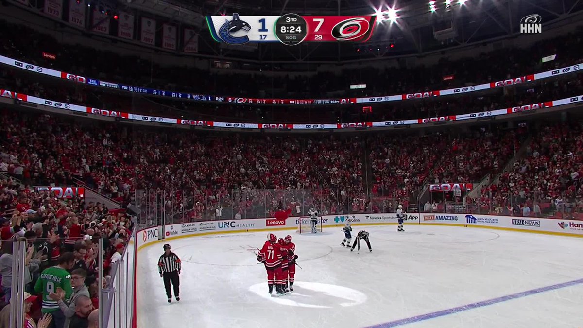 STANKOVEN FIRST CAREER HATTRICK!! 🎩🔥 Canes are POURING it on 👀