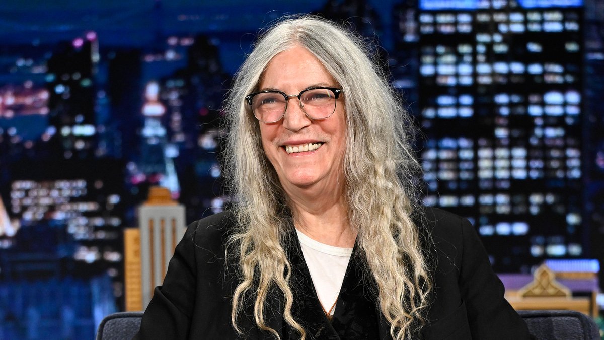 Patti Smith met Pope Leo XIV (Pope Leo XIV)! #FallonTonight