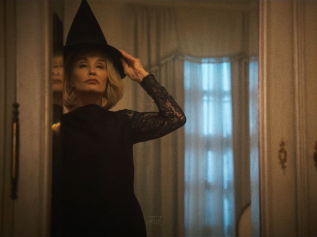 Fiona wearing her iconic witch hat as the coven theme plays oh ryan murphy you are forgiven for all your sins actually #AHS13