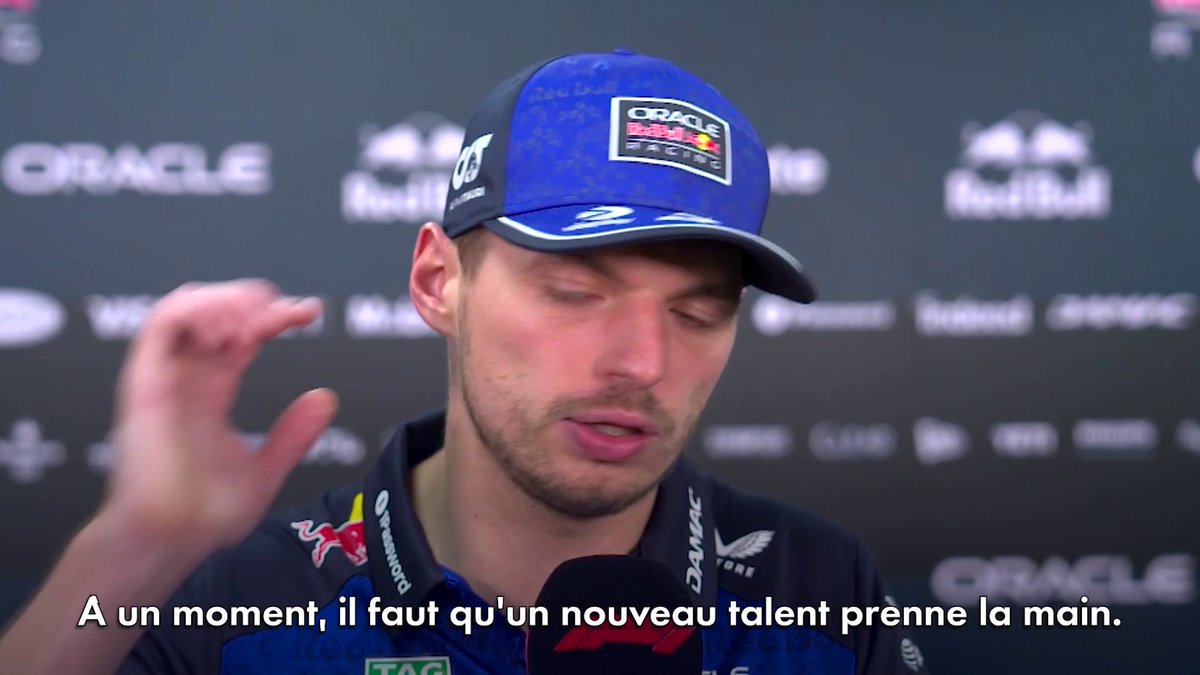"À un moment, il faut qu'un nouveau talent prenne la main" Les mots de Max Verstappen concernant l'avenir de Red Bull et la 1ere saison d'Isack Hadjar à ses côtés 👀 Le #SingaporeGP à vivre en direct gratuitement sur l'Application CANAL+ ! #F1