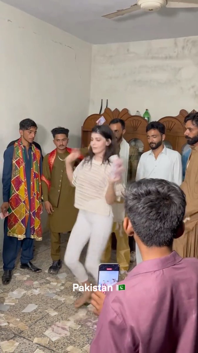 Pakistani cousin brothers eye their sister inside the home. Outdoors, she must go out in a burka. 🇵🇰