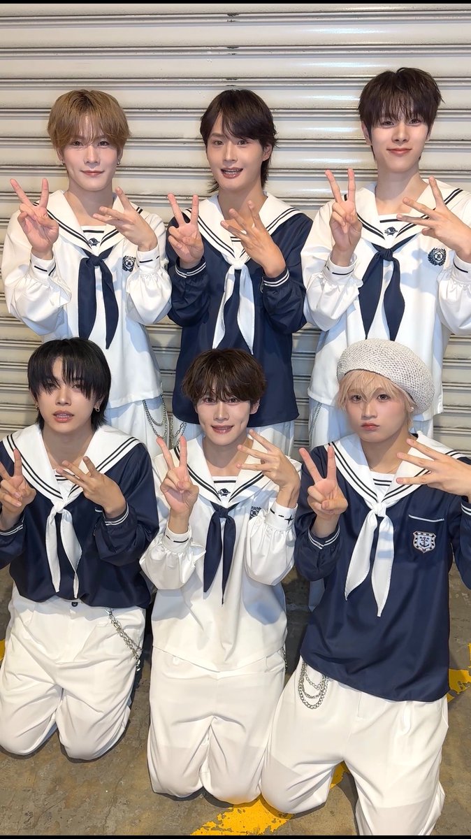 [📱] TikTok UP! #DXTEEN 「相思想愛」💗 ストリーミング先行配信スタート！ ぜひたくさん聴いて、 コメントで感想を教えてください💬 ( 「修学旅行で仲良くないグループに入りました２」【公式】 #ドラマ修学旅行 #修学旅行で仲良くないグループに入りました #DXTEEN_相思想愛 #DXTN
