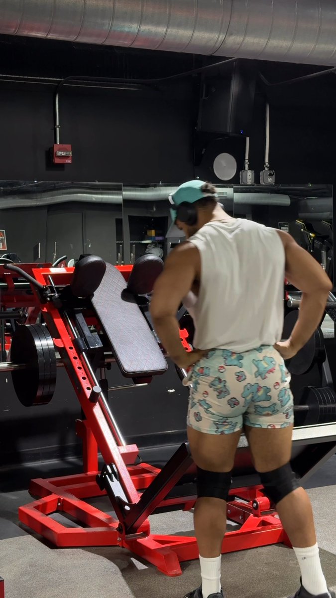 What’re your glute goals of 2027?