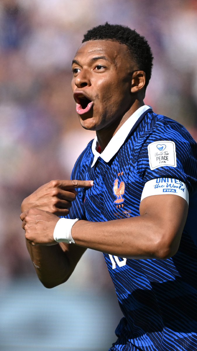 Kylian Mbappé, that's the caption. 🇫🇷😮‍💨 #FIFAWorldCup