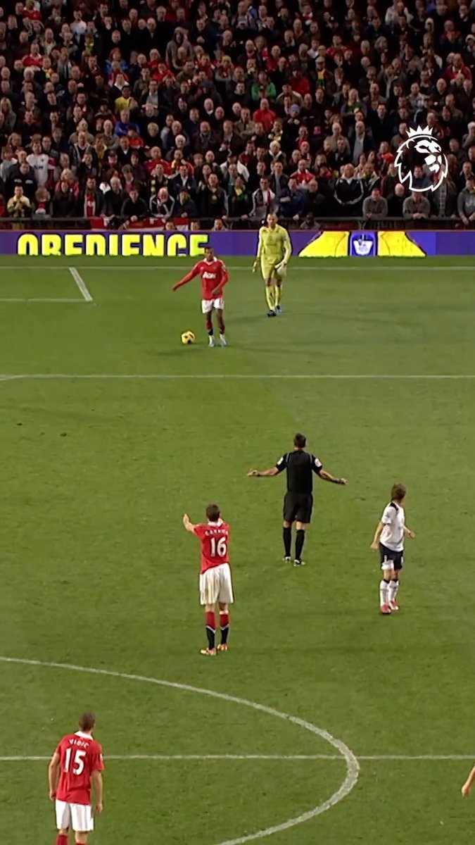 Is this the strangest Premier League goal ever? 😵💫