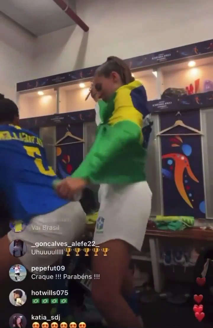 gio queiroz 🇧🇷