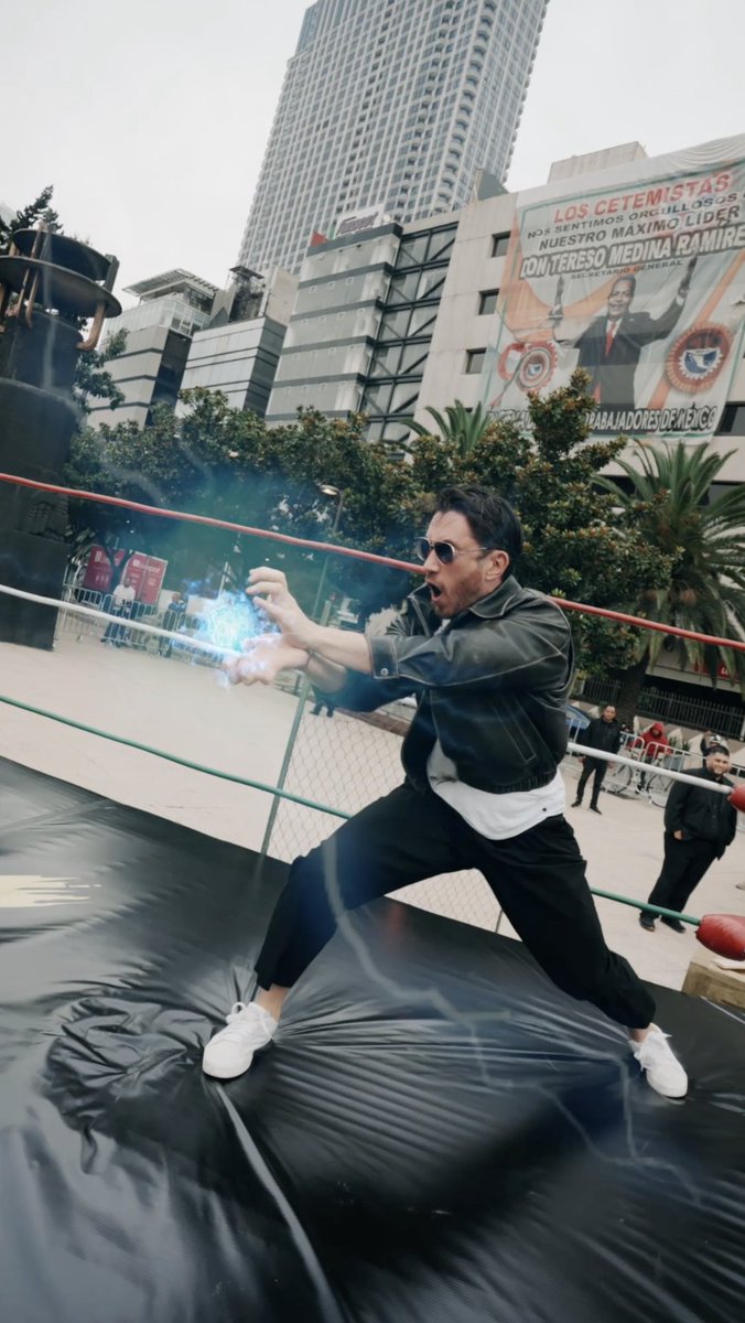 1 Ryu vs. 6 Luchadores. 🇲🇽 #StreetFighterMovie 1 Ryu vs. 6 Luchadores. 🇲🇽 #StreetFighterLaPelícula