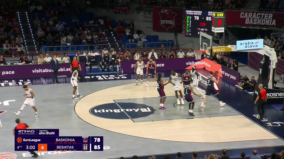 Wenyen Gabriel'in eli çok sıcak! 🔥 Beşiktaş Basketbol ⚫⚪