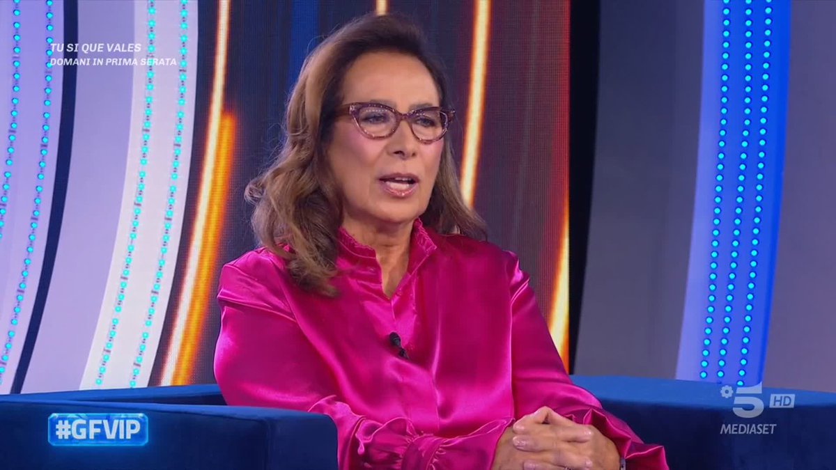 Anche Cesara interviene sulla questione #GFVIP